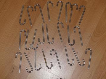 24 Piquets courts en inox pour bâche hiver piscine beschikbaar voor biedingen