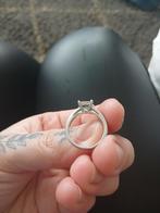 Ring Swarovski, Nieuw, Ophalen of Verzenden, 17 tot 18, Met edelsteen