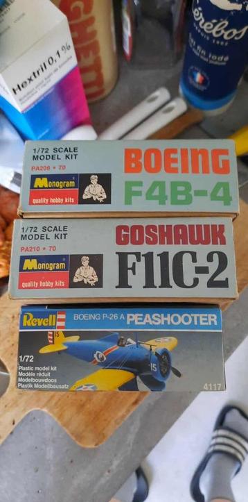 oude kits monogram revell    1/72 beschikbaar voor biedingen