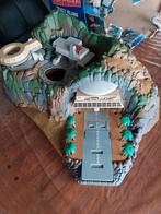 Thunderbirds eiland van  1992  geluid werkt boompjes ok, Ophalen