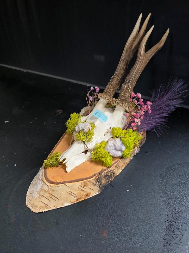 Prachtige echte Reebok met oa echte edelstenen etc., Verzamelen, Dierenverzamelingen, Ophalen