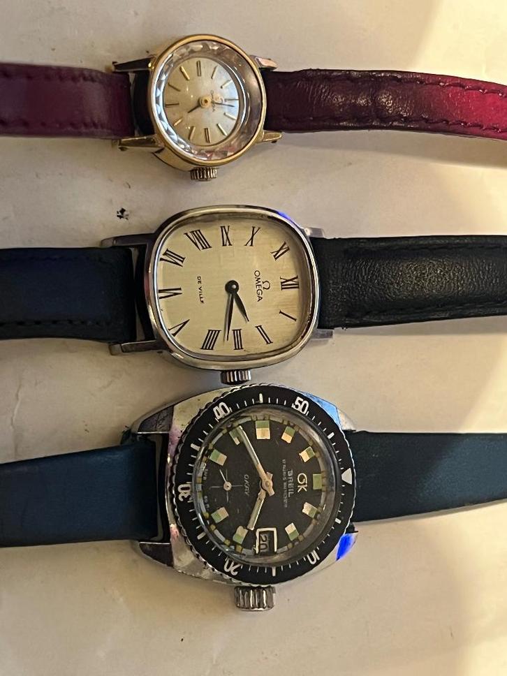 2 omega +une breil, Bijoux, Sacs & Beauté, Montres | Femmes, Utilisé, Montre-bracelet, Autres marques, Enlèvement ou Envoi
