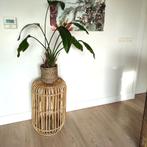 Rotan bijzettafeltje/ plantenstaander - Scandinavisch/boho, Huis en Inrichting, Ophalen, Gebruikt, Modern Scandinavisch - landelijk - boho