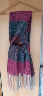 Longue écharpe épaisse * créations Dani, Vêtements | Femmes, Bonnets, Écharpes & Gants, Taille 46/48 (XL) ou plus grande, Enlèvement ou Envoi