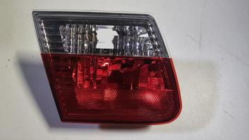 Design achterlicht helder wit rood op achterklep links BMW 3 beschikbaar voor biedingen