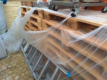 Europallets Zo goed als nieuw, nooit gebruikt beschikbaar voor biedingen