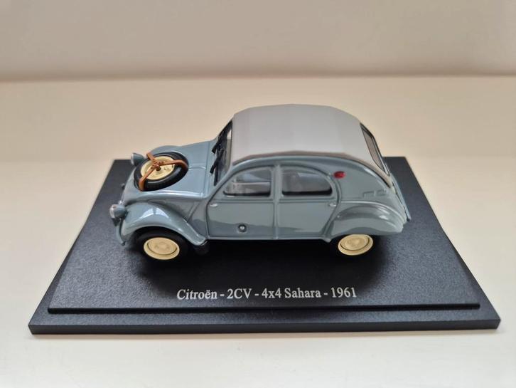 Citroën 2CV 4X4 Sahara 1961, Hobby en Vrije tijd, Modelauto's | 1:43, Nieuw, Universal Hobbies, Ophalen of Verzenden