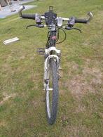 Mountainbike met gratis helm, Fietsen en Brommers, Ophalen, Gebruikt, Heren, Overige merken