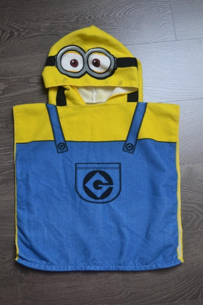 Poncho/cape de bain "Les Minions", Enfants & Bébés, Bains & Soins, Utilisé, Autres types, Autres marques, Enlèvement ou Envoi