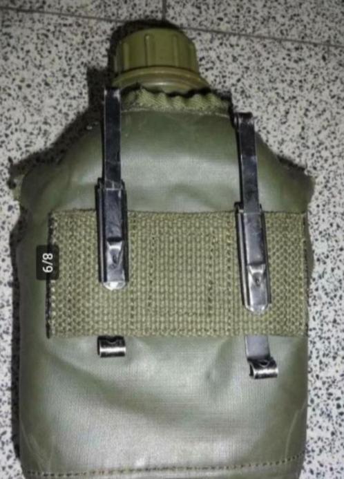 Drinkbus + houder kaki, Verzamelen, Militaria | Algemeen, Landmacht, Overige typen, Ophalen of Verzenden