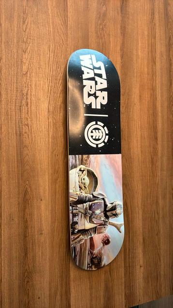 Star Wars The Mandalorian Limited Edition skateboard deck beschikbaar voor biedingen