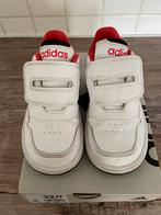 Adidas maat 26, Enfants & Bébés, Vêtements enfant | Chaussures & Chaussettes, Enlèvement ou Envoi, Comme neuf, Adidas