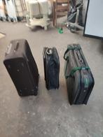 valise ( pour le lot 60 euros ), Bijoux, Sacs & Beauté, Valises, Autres matériaux, Utilisé, Enlèvement ou Envoi