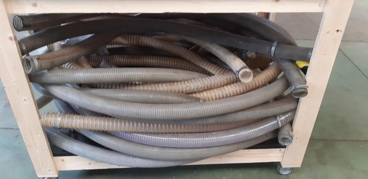 Flexibels met stalen spiraal, binnendiameter 50mm, Doe-het-zelf en Bouw, Overige Doe-Het-Zelf en Bouw, Gebruikt, Ophalen