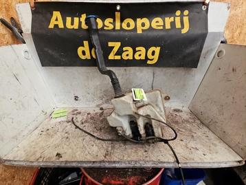 Ruitensproeiertank voor van een Landrover Range Rover Sport beschikbaar voor biedingen