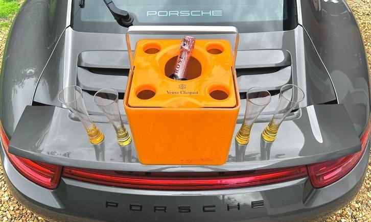 Veuve Cliquot Ice Cube Porsche Design ijsemmer Nieuw !!, Verzamelen, Glas en Drinkglazen, Nieuw, Overige typen, Ophalen of Verzenden