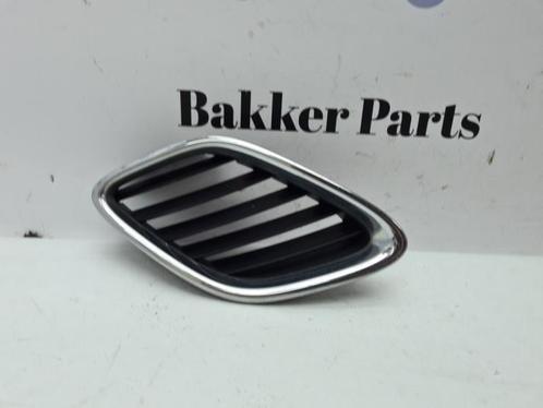 Grille van een Saab 9-3, Auto-onderdelen, Carrosserie, Saab, Gebruikt, 3 maanden garantie