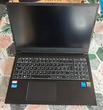 gaming laptop Medion erazer deputy p30 met doos, Computers en Software, Met videokaart, 15 inch, Ophalen of Verzenden, Zo goed als nieuw