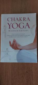 Chakra Yoga - Birgit Feliz Carrasco - Als nieuw, Boeken, Esoterie en Spiritualiteit, Ophalen of Verzenden, Zo goed als nieuw, Meditatie of Yoga