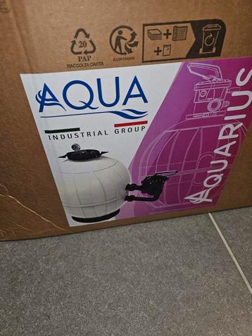 Aqua beschikbaar voor biedingen