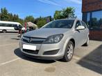 Opel Astra 2011 benzine, Auto's, Opel, Stof, Zwart, Overige kleuren, 5 deurs