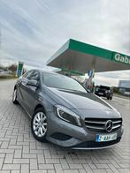 Mercedes-Benz A180 Blue-EFFICIENCY, Auto's, Mercedes-Benz, Te koop, Zilver of Grijs, Benzine, Emergency brake assist