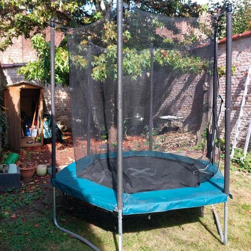 Trampoline décathlon, Enfants & Bébés, Jouets | Extérieur | Trampolines, Utilisé, Enlèvement