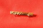 ancienne broche de bavoir bebe plaqué or, Handtassen en Accessoires, Antieke sieraden, Ophalen of Verzenden, Goud, Broche