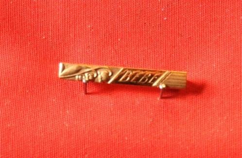 ancienne broche de bavoir bebe plaqué or, Handtassen en Accessoires, Antieke sieraden, Broche, Goud, Ophalen of Verzenden