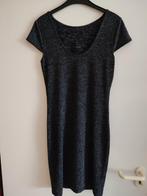 Robe de fête noire à paillettes, taille M, Kleding | Dames, Ophalen of Verzenden, Zo goed als nieuw