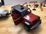 Bruder 2525 Jeep Wrangler Unlimited  met road block set, Gebruikt, Ophalen