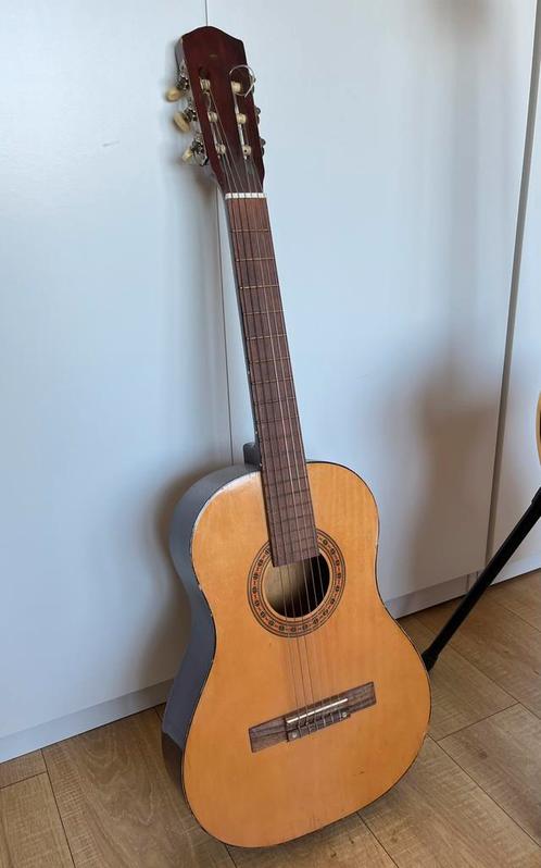 Japanse 3/4 klassieke gitaar, Muziek en Instrumenten, Snaarinstrumenten | Gitaren | Akoestisch, Gebruikt, Ophalen