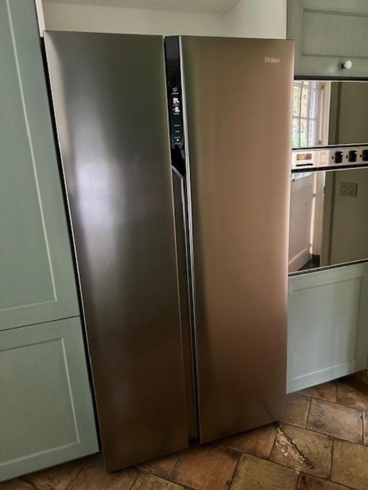 Haier vrijstaande amerikaanse koelkast 2-deurs, Huis en Inrichting, Keuken | Keukenelementen, Zo goed als nieuw, Grijs, Ophalen