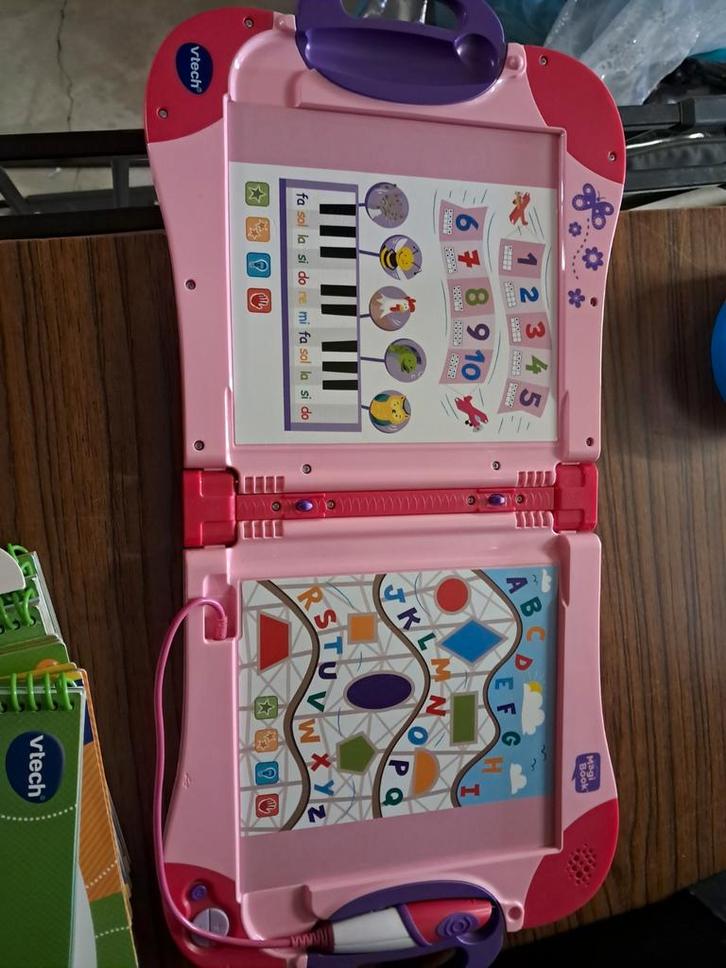 Vtech Magibook +spelletjes, Kinderen en Baby's, Speelgoed | Educatief en Creatief, Ophalen
