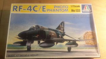 Photofantôme RF-4C/E Italeri 1/72 disponible aux enchères