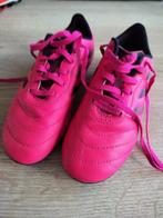 Adidas voetbalschoenen maat 33,5, Sport en Fitness, Voetbal, Ophalen of Verzenden, Gebruikt