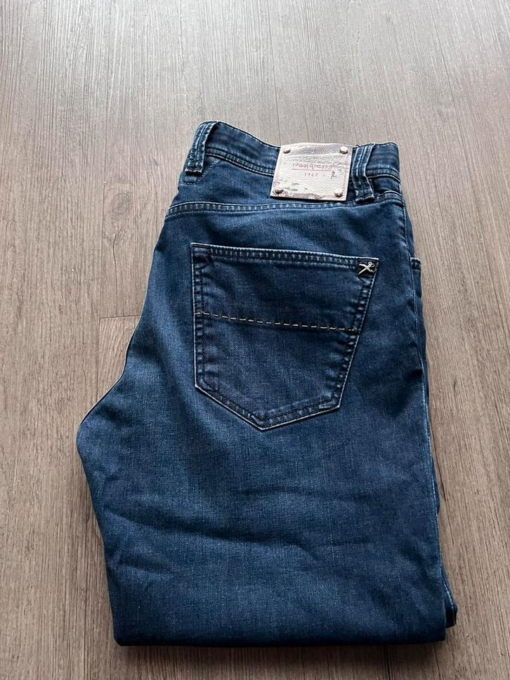 Tramarossa jeans size 34 type Leonardo, Vêtements | Hommes, Jeans, Comme neuf, W33 - W34 (confection 48/50), Bleu, Enlèvement ou Envoi