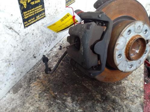 Remklauw (Tang) links-voor van een BMW 1-Serie, Auto-onderdelen, Remmen en Aandrijving, BMW, Gebruikt, 3 maanden garantie, Ophalen of Verzenden
