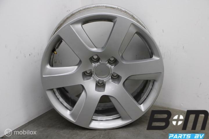 NIEUWSTAAT! ORIGINEEL 1 losse 17 inch velg Audi A8 4H0601025, Auto-onderdelen, Banden en Velgen, Velg(en), Gebruikt