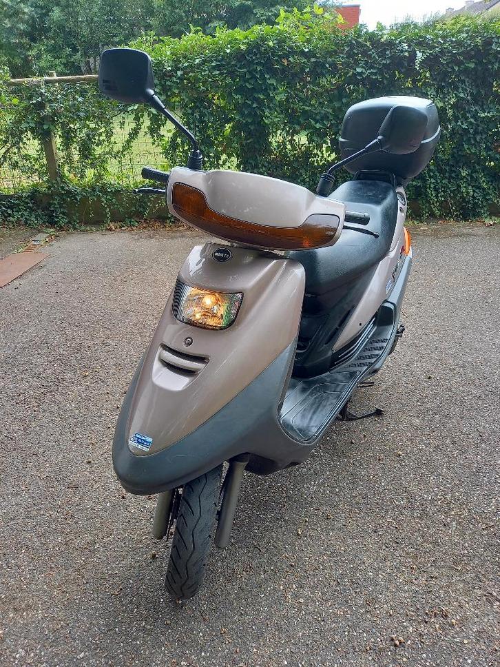 YAMAHA-MBK FLAME 125, Motos, Motos | Yamaha, Particulier, Scooter, jusqu'à 11 kW, 1 cylindre, Enlèvement