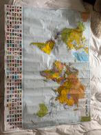 Wereldkaart met landen & vlaggen – educatief en decoratief, Livres, Atlas & Cartes géographiques, Enlèvement, Monde