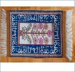 Tapis de prière, Enlèvement