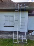 Dubbele uitschuifbare metalen  ladder, Doe-het-zelf en Bouw, Ladders en Trappen, Ophalen, Zo goed als nieuw, Ladder, Opvouwbaar of Inschuifbaar