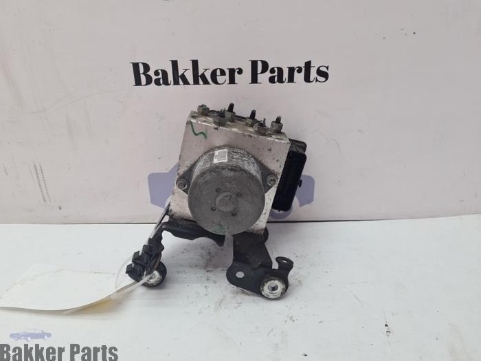 Pompe ABS d'un Ford S-Max, Autos : Pièces & Accessoires, Électronique & Câbles, Ford, Utilisé, 3 mois de garantie