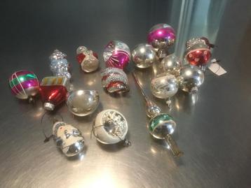 Oude kerstversiering beschikbaar voor biedingen