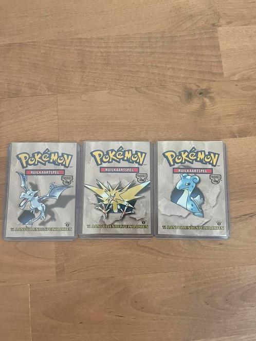 First edition fossil boosters (leeg), Hobby en Vrije tijd, Verzamelkaartspellen | Pokémon, Ophalen of Verzenden