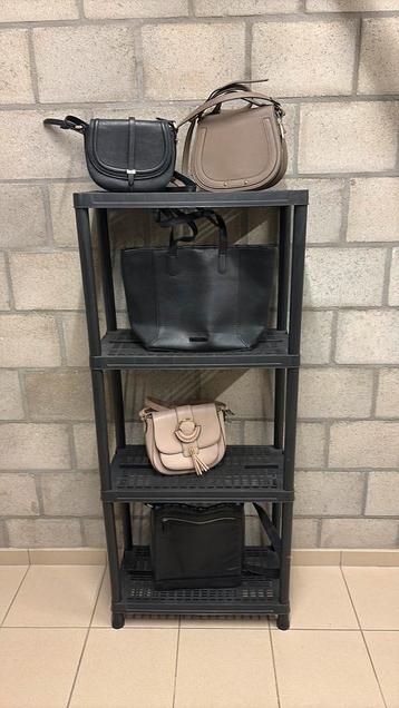 DamesHandtassen/schoudertassen vanaf 20€ beschikbaar voor biedingen