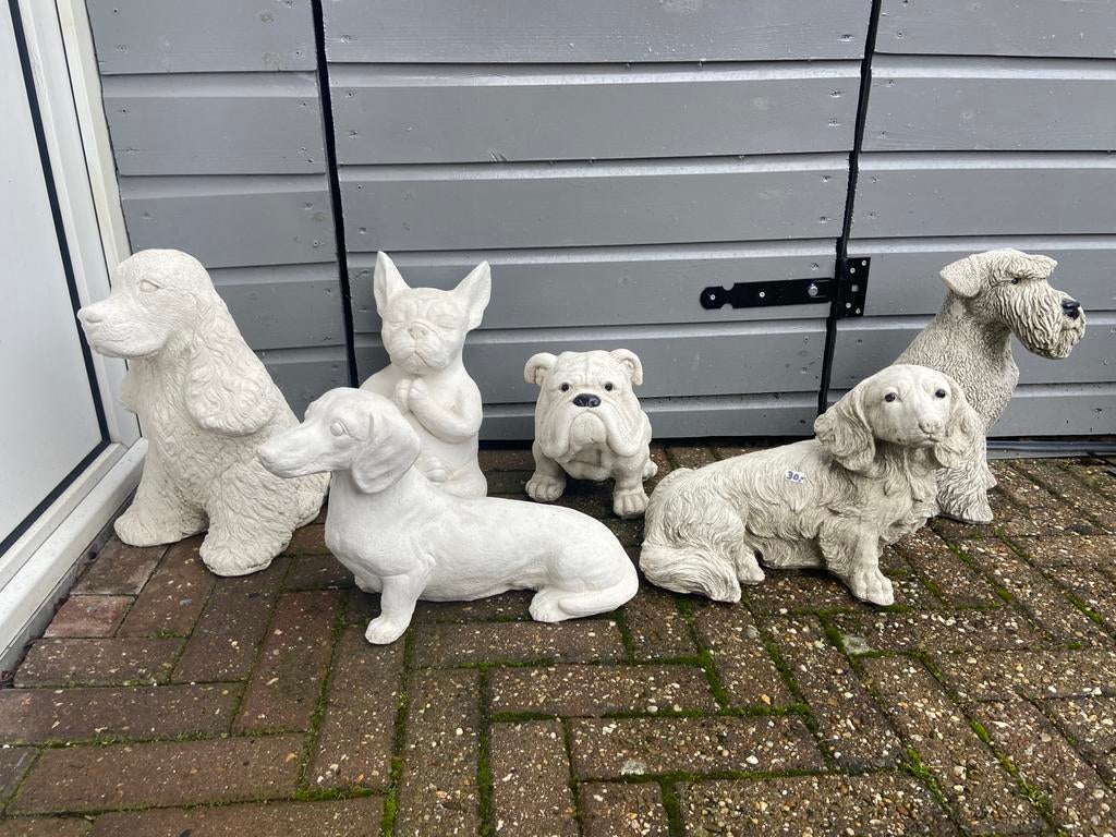 Statue de jardin : chiens en béton, Jardin & Terrasse, Statues de jardin, Neuf, Animal, Béton, Enlèvement