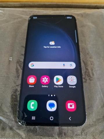 Samsung Galaxy S23 met barsten in scherm beschikbaar voor biedingen