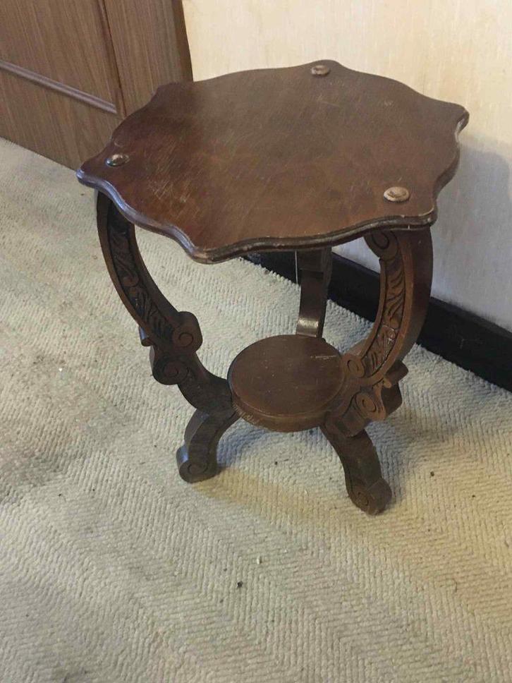 Vintage : Houten Plantentafeltje / Plantenstaander., Antiek en Kunst, Antiek | Woonaccessoires, Ophalen of Verzenden